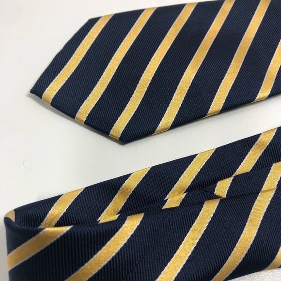 Class club gold label tie - Picture 1 of 5